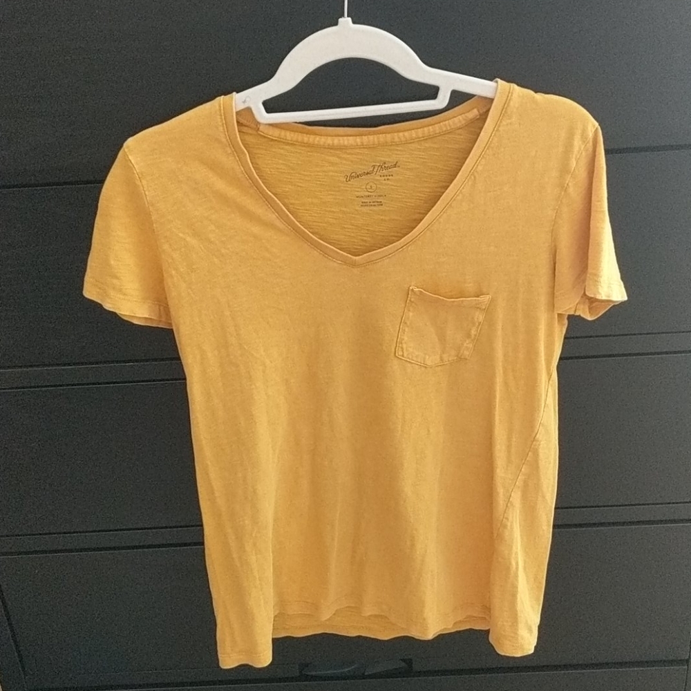 Mustard t-shirt